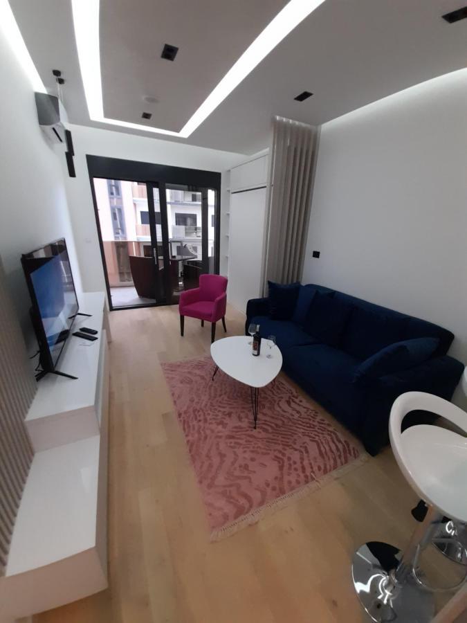 Rent Apartment Lux Soho City Bar Exterior photo